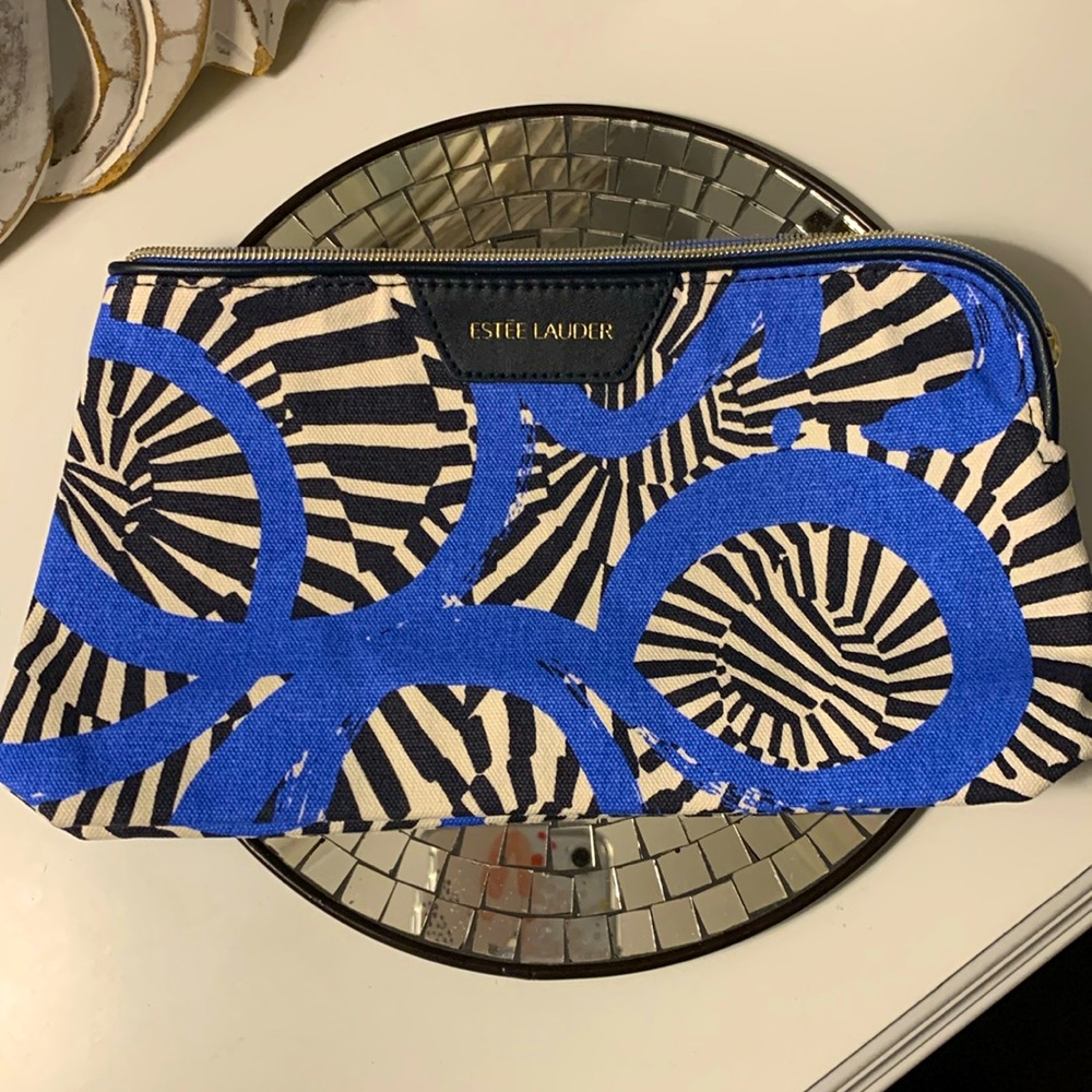 Estēe Lauder Cosmetics Bag